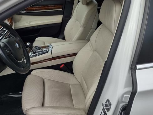 Used 2014 BMW 740Li image 10