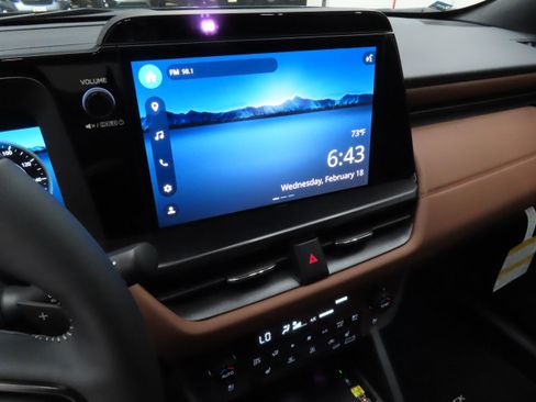 New 2026 Subaru Outback Touring XT image 18