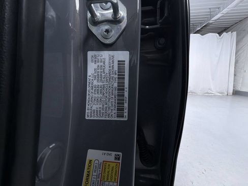 Used 2024 Honda CR-V EX image 15