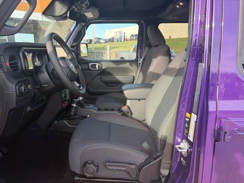 New 2026 Jeep Gladiator Rubicon image 18