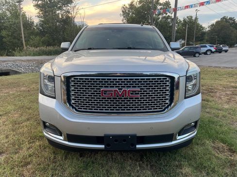Used 2015 GMC Yukon SLT w/ Open Road Package image 8