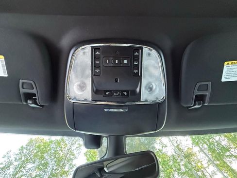 Used 2018 Jeep Grand Cherokee High Altitude RWD image 57