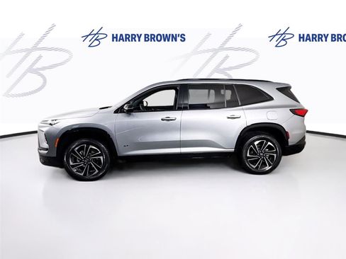 Used 2025 Buick Enclave Sport Touring AWD/4WD image 6