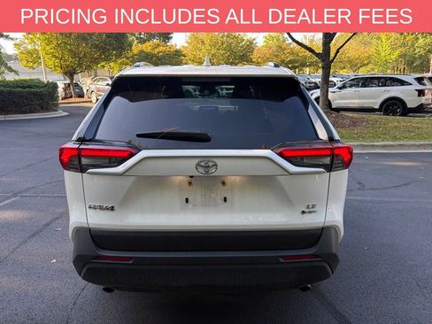 Certified 2025 Toyota RAV4 LE AWD/4WD image 5