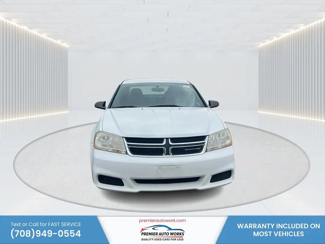 Used 2014 Dodge Avenger SE FWD image 2