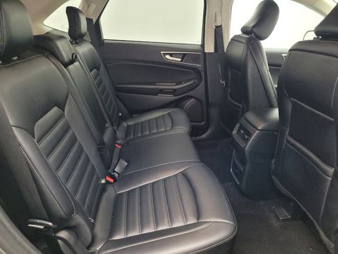 Used 2024 Ford Edge SEL image 19