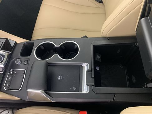 Used 2022 Acura MDX SH-AWD image 28