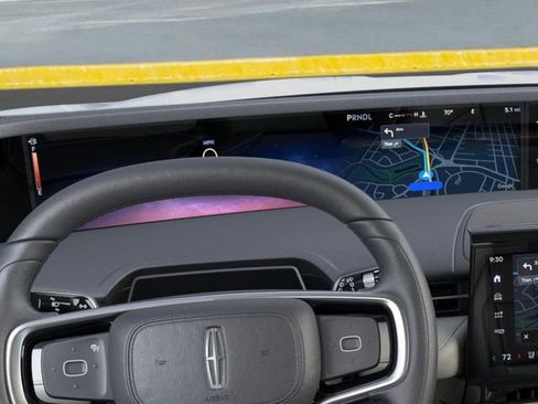 New 2026 Lincoln Nautilus Premier image 26