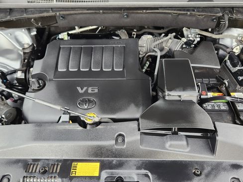 Used 2015 Toyota Highlander Limited Platinum image 23