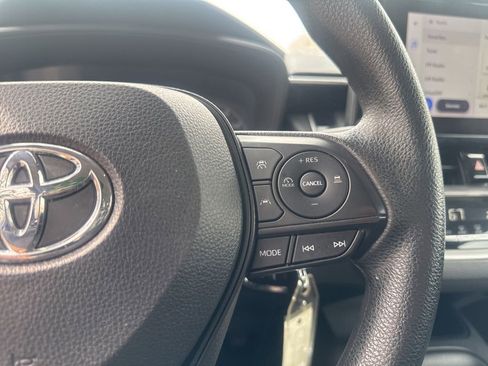 Used 2024 Toyota Corolla LE image 24