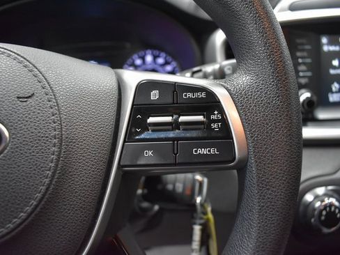 Used 2019 Kia Sorento L image 23