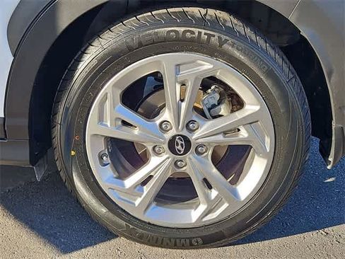 Certified 2022 Hyundai Kona SEL w/ Convenience Package image 13