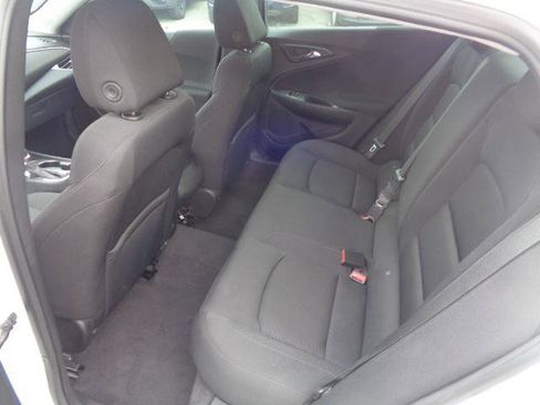 Used 2021 Chevrolet Malibu RS image 20