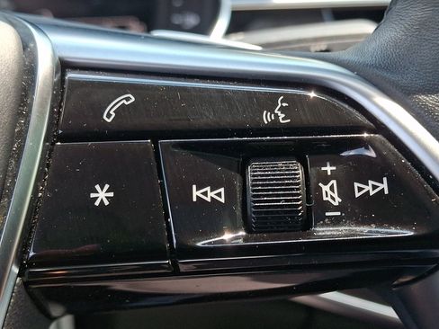 Certified 2023 Audi A8 L 3.0T w/ Comfort Plus Package AWD/4WD image 22