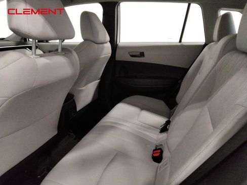 Used 2024 Toyota Corolla Cross L image 30