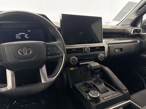 Used 2024 Toyota Tacoma TRD Off-Road w/ TRD Off Road Upgrade Package image 33