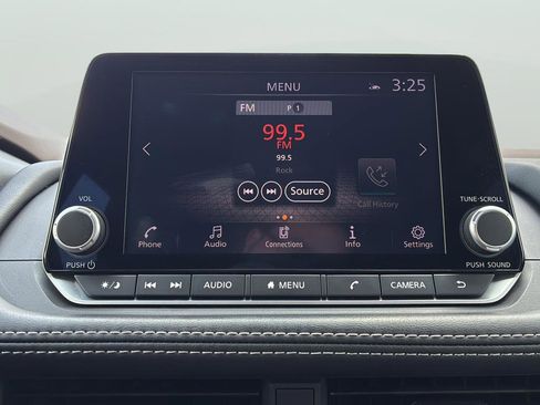 Used 2023 Nissan Rogue SV FWD image 20