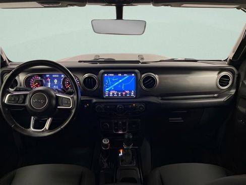 Used 2021 Jeep Wrangler Unlimited Sahara w/ Uconnect 4C Nav & Sound Group AWD/4WD image 24