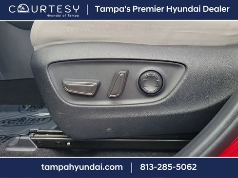 Used 2024 Toyota RAV4 XLE image 21