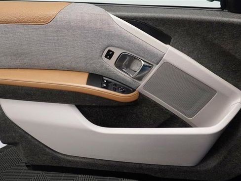 Used 2015 BMW i3 w/ Range Extender image 28