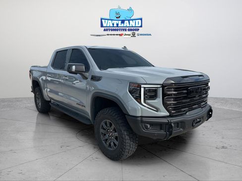 Used 2024 GMC Sierra 1500 AT4X AWD/4WD image 8