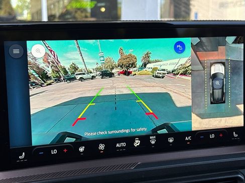 Certified 2025 Ford Bronco Sport Outer Banks w/ Outer Banks Tech Package+ AWD/4WD image 21