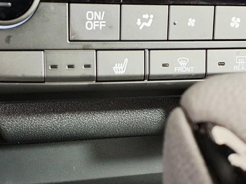 Used 2026 Subaru Outback Premium AWD/4WD image 20