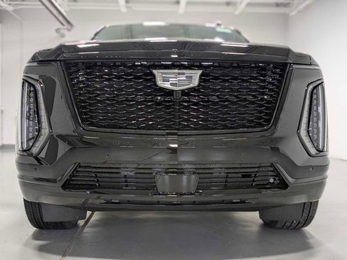 New 2026 Cadillac Escalade Platinum Sport w/ LPO, ONYX Package image 2