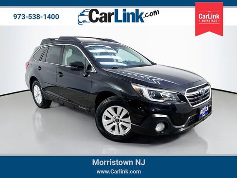 Used 2019 Subaru Outback 2.5i Premium AWD/4WD image 1