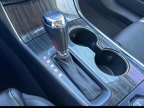 Used 2018 Chevrolet Impala LT image 30