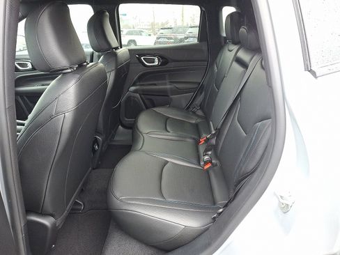 New 2026 Jeep Compass Limited image 9