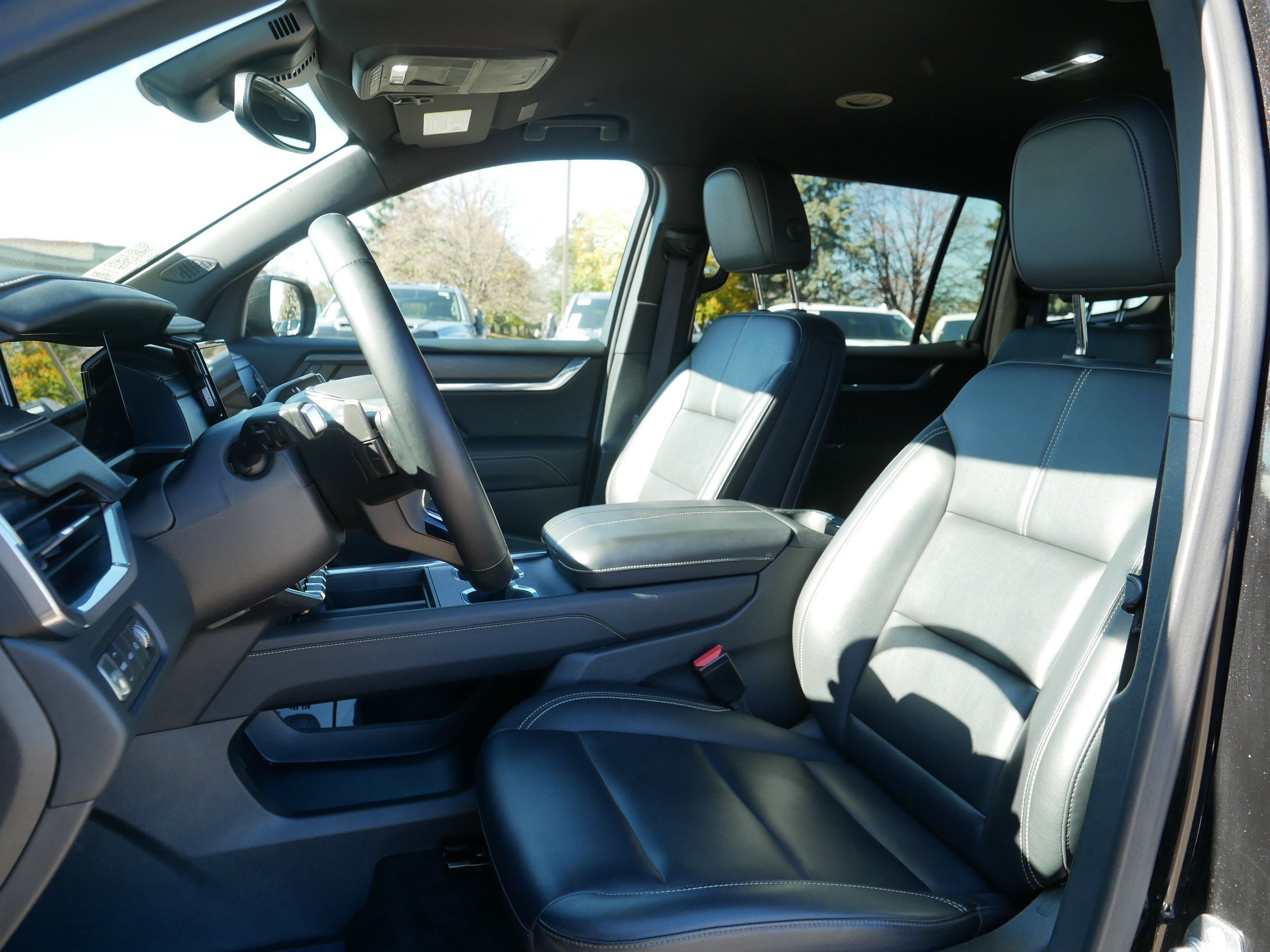Used 2024 GMC Acadia Elevation AWD/4WD image 33
