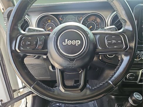 Used 2020 Jeep Wrangler Unlimited Sport S AWD/4WD image 24