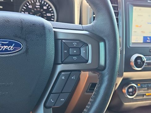 Used 2020 Ford Expedition XLT w/ Equipment Group 201A RWD image 17