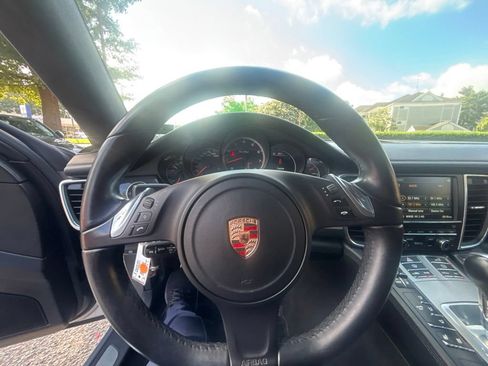 Used 2015 Porsche Panamera AWD/4WD image 43