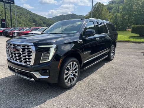 New 2026 GMC Yukon XL Denali AWD/4WD image 6