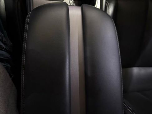 Used 2019 Nissan Murano SL FWD image 22