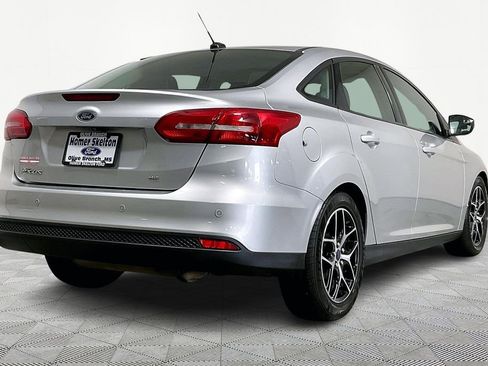 Used 2017 Ford Focus SEL image 11