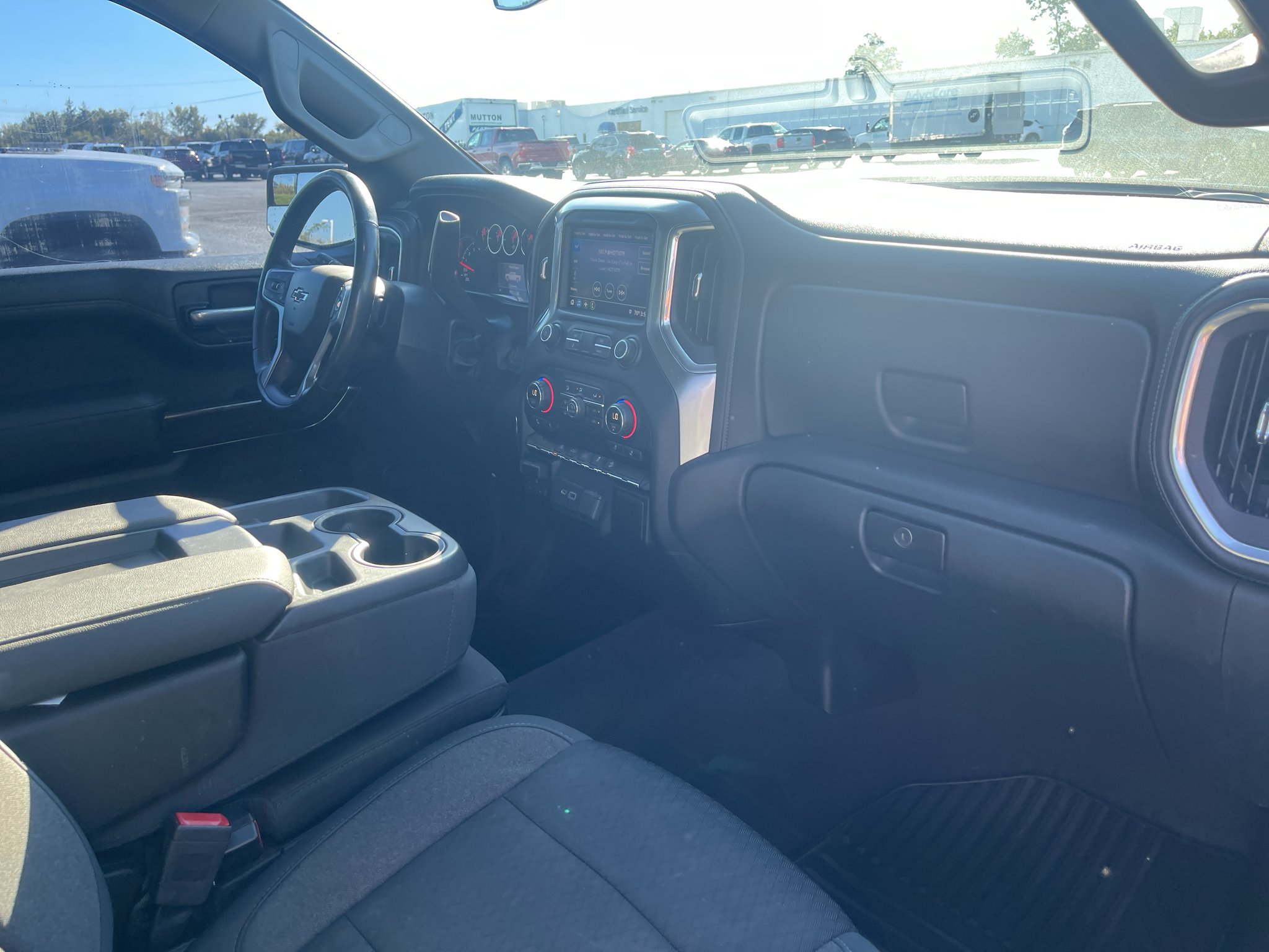 Used 2019 Chevrolet Silverado 1500 RST w/ All-Star Edition AWD/4WD image 28