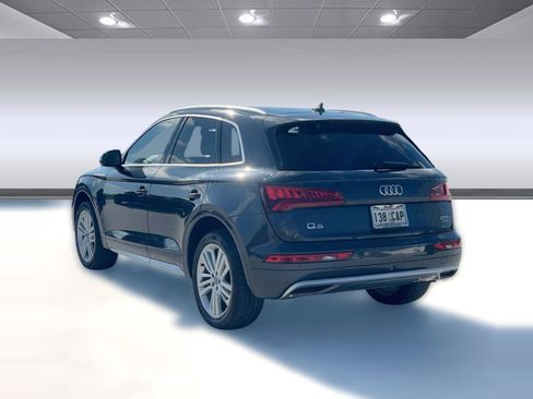 Used 2018 Audi Q5 2.0T Premium Plus w/ Premium Plus Package image 3