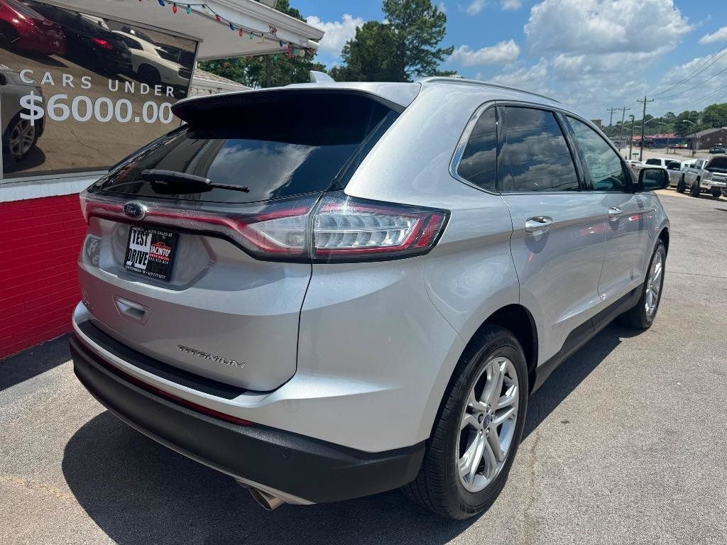 Used 2017 Ford Edge Titanium w/ Technology Package FWD image 5