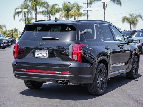 Used 2024 Hyundai Palisade Calligraphy AWD/4WD image 6