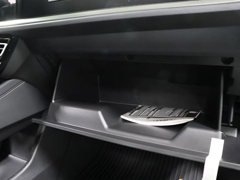 New 2026 Chevrolet Traverse LT w/ Driver Confidence Package image 31