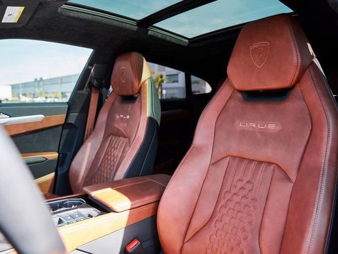 Used 2023 Lamborghini Urus S image 46