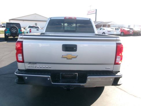 Used 2018 Chevrolet Silverado 1500 LTZ w/ LTZ Plus Package AWD/4WD image 7