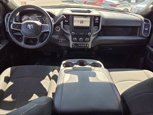 Used 2024 RAM 3500 Tradesman w/ Chrome Appearance Group image 25