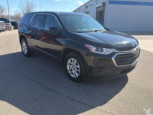 Used 2019 Chevrolet Traverse LS image 7