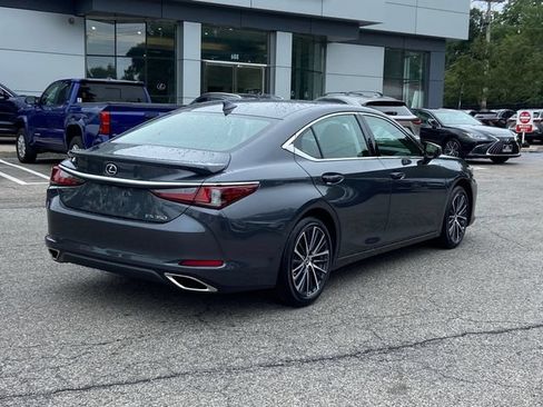 Certified 2025 Lexus ES 350 w/ Premium Package FWD image 5