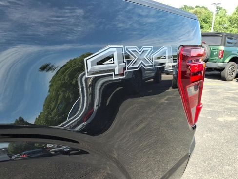 Used 2024 Ford F150 Platinum AWD/4WD image 11