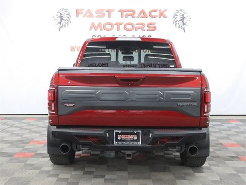 Used 2018 Ford F150 Raptor w/ Equipment Group 802A Luxury AWD/4WD image 6
